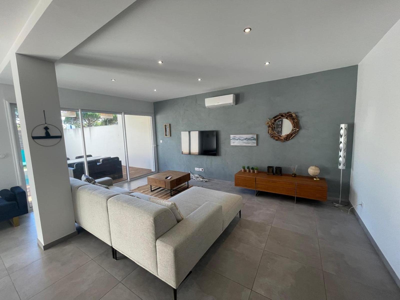 Villa Design Cap Dagde Piscine Et Plage Le Grau-d'Agde Luaran gambar